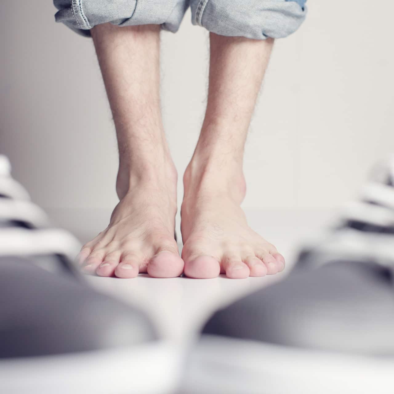 feet 2138928 1280